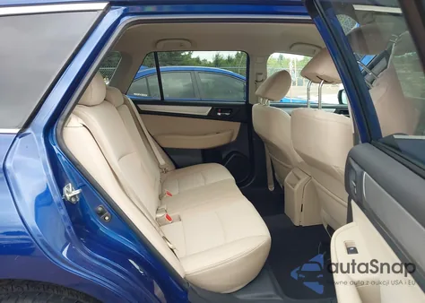 2017 Subaru Outback 2.5I Premium из США, поврежденный, VIN 4S4BSAFC4H3202338